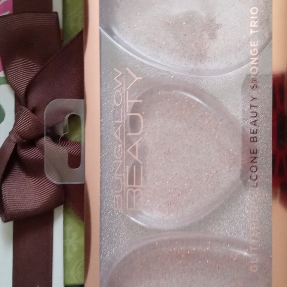 Silicone Beauty Sponge Trio - Picture 3 of 4